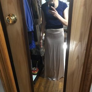 NWT 100% silk GENNY long skirt size 40 ~4